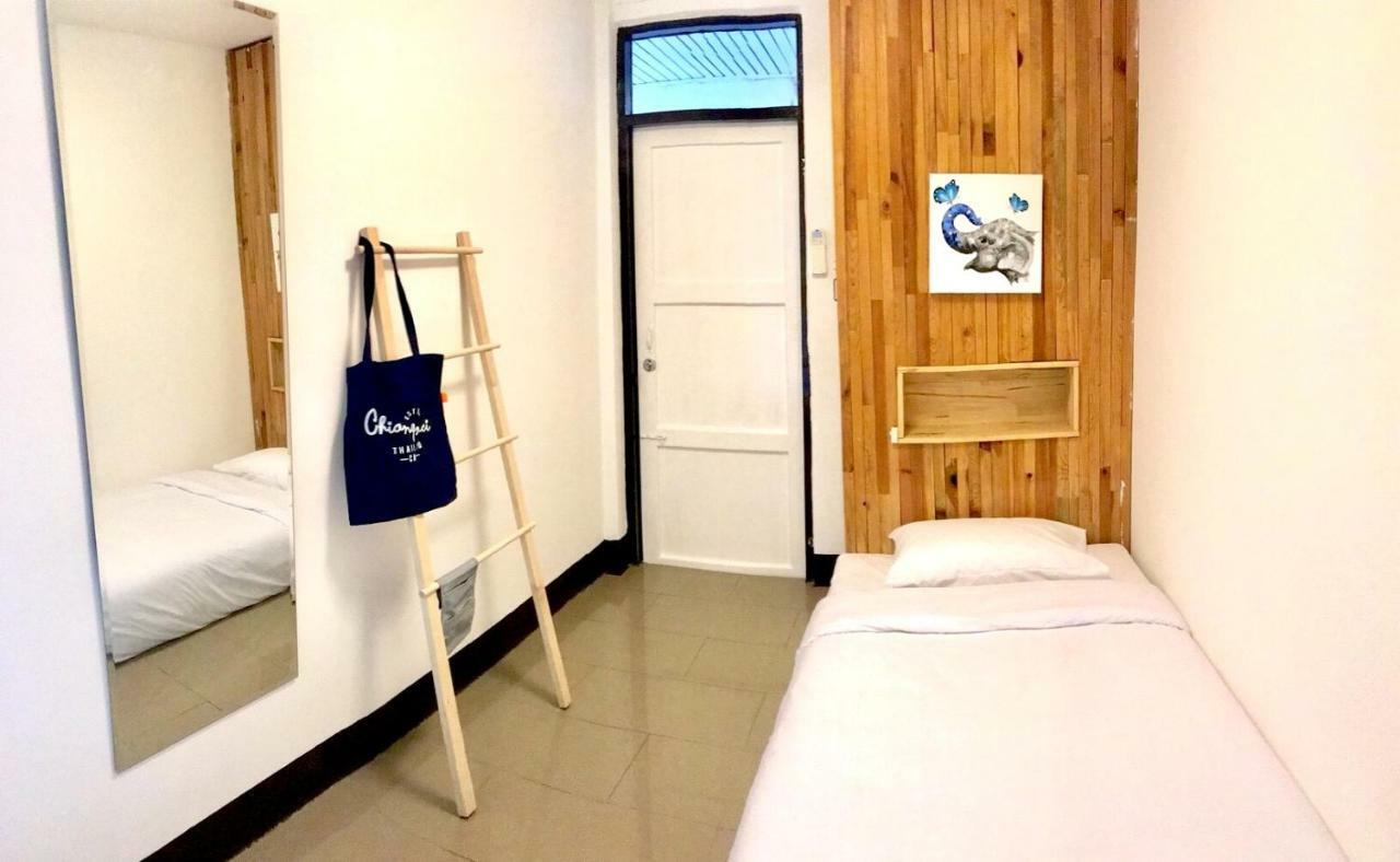 Bed and Breakfast Cozy By Funwahn Čiang Mai Exteriér fotografie